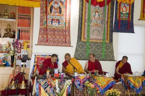Khenchen teaching at the Garchen Institute, Arizona (Angela Harkavy photo)