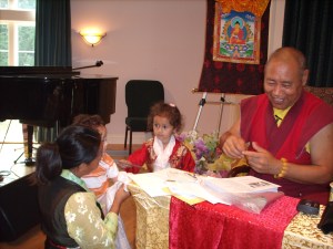 Khenchen offering refuge